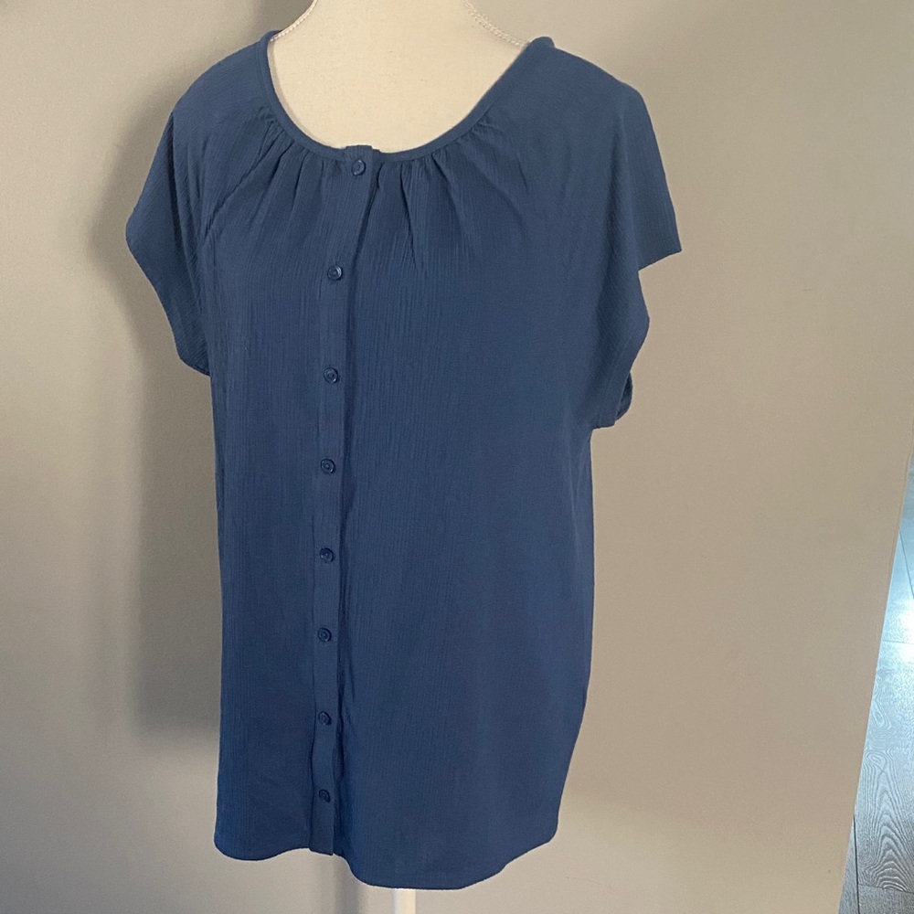 🍄Banana Republic Blue Short Sleeve Blouse